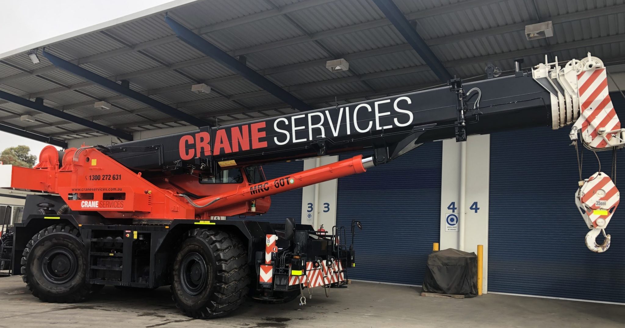 Crane Services 60T RT CSH073